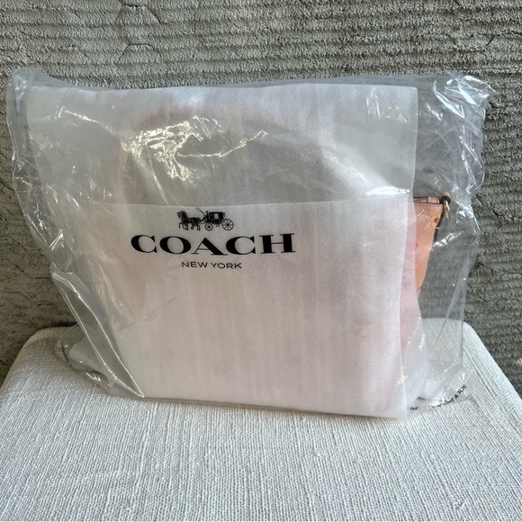 COACH BRAND NEW Kacey Satchel With Mystical Floral Print - Picture 6 of 8